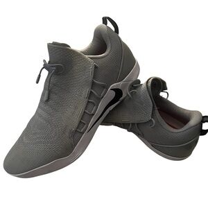 Nike Zoom Kobe A.D NXT Men's Gray Pre owned Excellent condition size 12